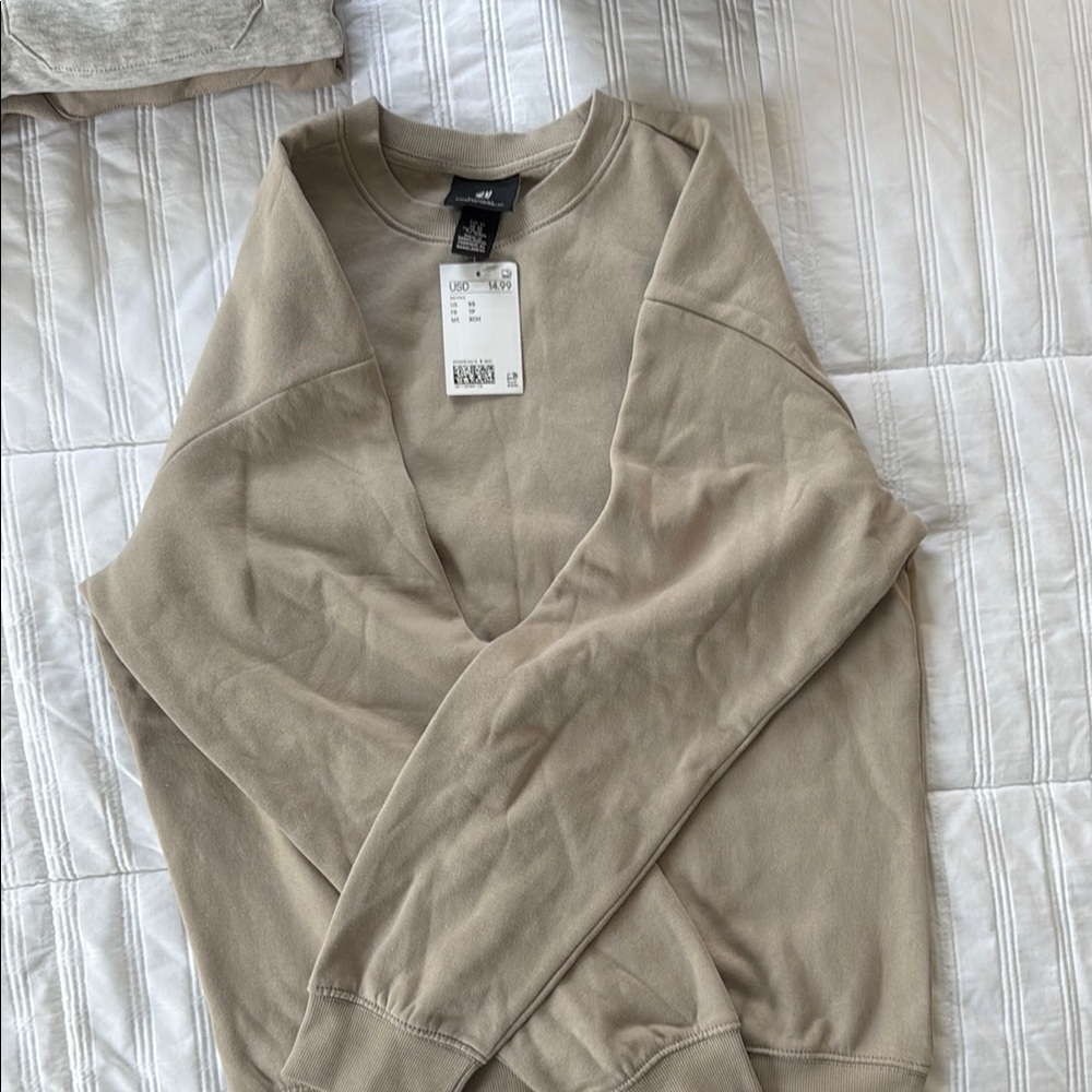Beige Crewneck Sweatshirt